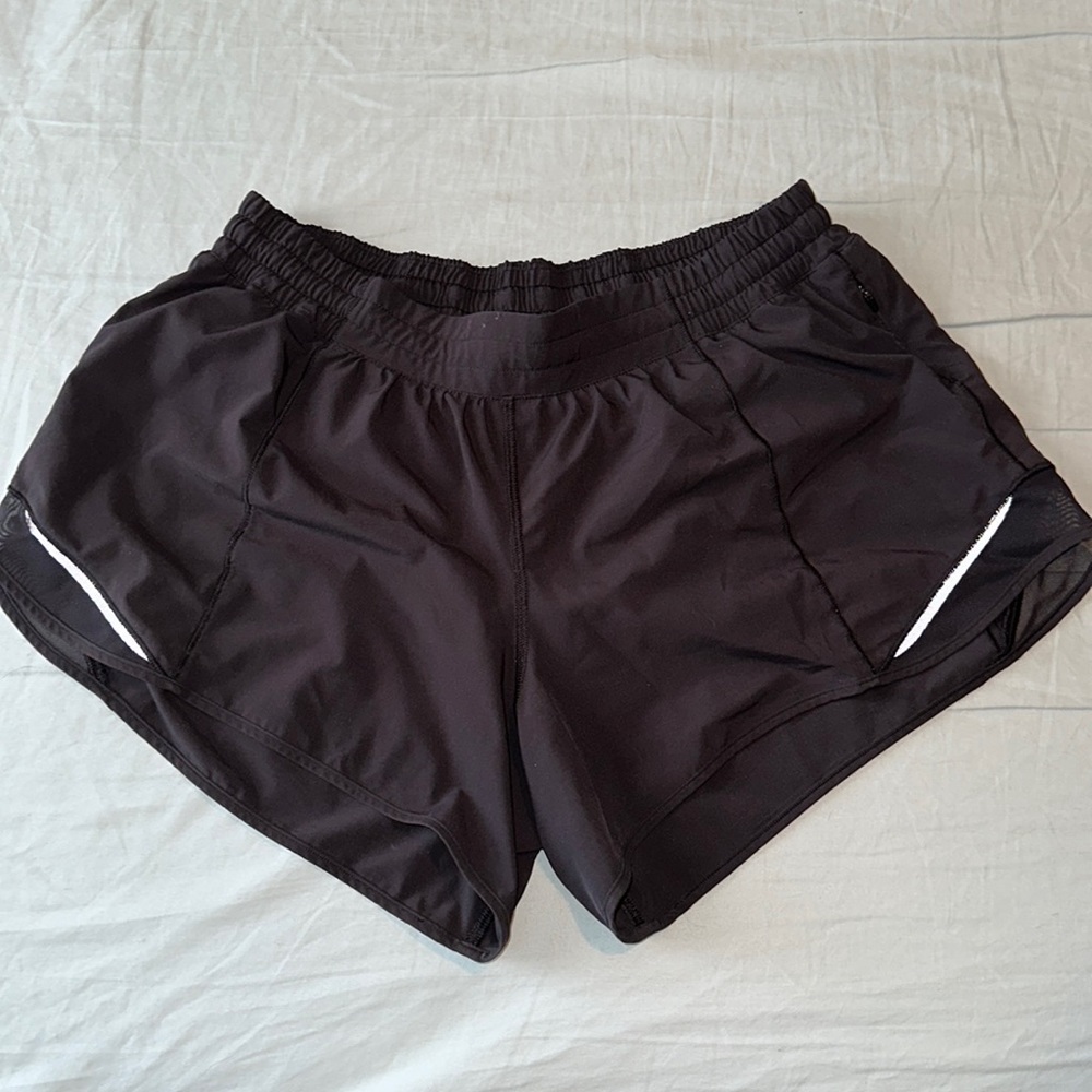 Lululemon Hotty Hot Short size 12 tall